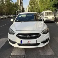 شاهین Gسانروف دار و تک برگ سند