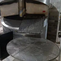 تنور شیبدار  و ربات نانوایی‌