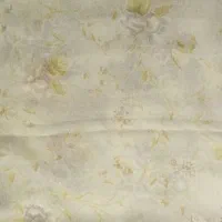 چادر رنگی دوخته شده