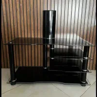 میز تلویزیون شیشه ای