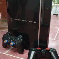 ps3همراه با دو دسته بازی دیسک بازی و لوازم جانبی