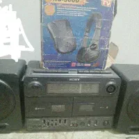 ضبط دو کاست همراه هدفون