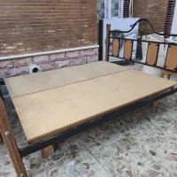 تخت فلزی دونفره