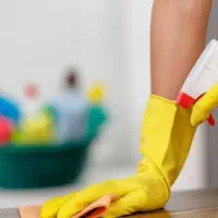 استخدام خانم جهت انجام امور منزل
