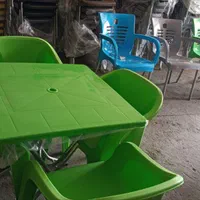 صندلی ومیز پلاستیک ست کافی شاپ