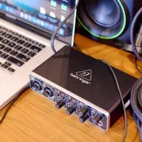 کارت صدای behringer umc204 hd