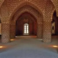 اجاره مغازه در بازار جنب کفش ملی