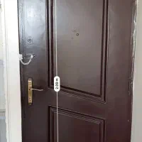 درب ورودی با چهارچوب از جنس چوب درجه یک