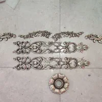 حاشیه دیواری رنگ متالیک