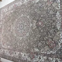 فروشنده سه فرش ماشینی ۹ متری