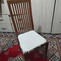 صندلی چوبی و رورواک