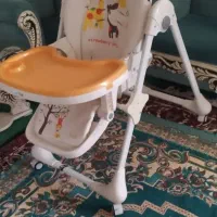 صندلی غذاخوری کودک