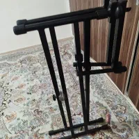 پایه کیبرد و دیجی دو طبقه