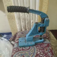 دستگاه دکمه کوب دستی سالم کار کرده