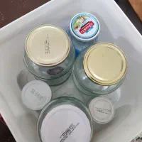 شیشه برای جای مربا و کمپوت یا رب