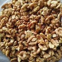 به چند نفر اقا جهت کار در انبار خشکبار نیاز مندیم