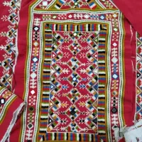 لباس تازه تمام شده
