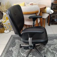 صندلی جکدار بدون چرخ