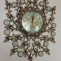 ساعت دیواری