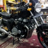 سی بی750
