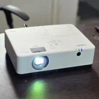 ویدیو پروژکتور سری اروپایی با مهلت تست