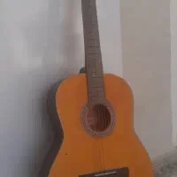 گیتار در حد نو
