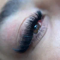 آف مژه برای تکمیل پیج اینستا