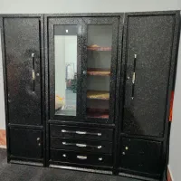 چند عدد وسایل به قیمت مناسب به فروش میرسد