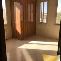واحد 120متری ،منوچهری