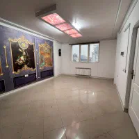 اداری، ابتدای امام جمعه، تابلو خور، یک اتاق
