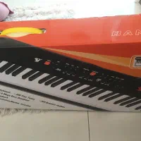 اسباب بازی ارگ 61کلید فول اپشن آکبند معاوضه دارم