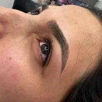 میکروابرو-خط چشم-بن مژه- شیدینگ لب