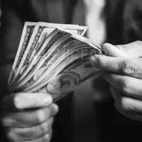 200 هزار تومان جایزه.