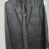 کت وشلوار