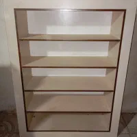 قفسه در حد نو با کیفیت عالی ضد اب سالم سا به ضمانت
