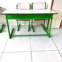 نیمکت دانش آموزی