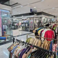 فروشنده لباس کودک