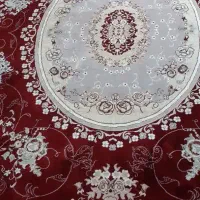 فرش سالم وتمیزهست ۲سانتی پارگی داره دوعدد 1400