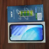 آیفون 11 نرمال