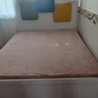 تخت دو نفره