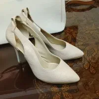 کیف و کفش و صندل مجلسی(تماس و فروش فقط بانوان )