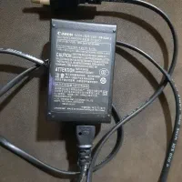 شارژر اصلی دوربین Canon سالم و نو