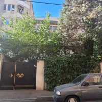 مطهری مفتح/ ۲۱۰ متر زمین / نزدیکی مترو
