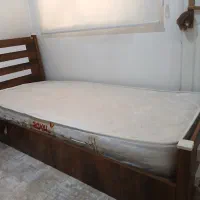تخت و تشک