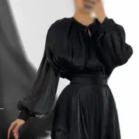 لباس کاملا نو‌