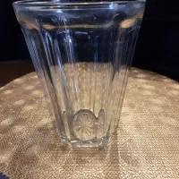 لیوان آب خوری