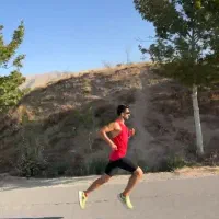 مربی بدنسازی حرکات اصلاحی آموزش شنا ، دو و میدانی