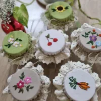 درب ترشی گلدوزی شده