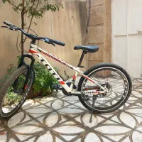 دوچرخه 26 سفید