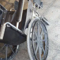 صندلی چرخدار (ویلچیر)